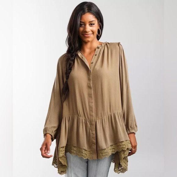 gimmicks by BKE Tops - Elegant Tan Women's Top with Lace Trim. Buckle gimmicks oversized